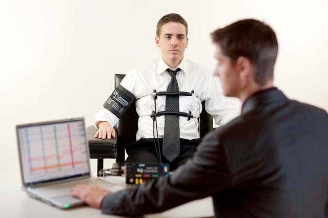 Как узнать, на кого работает оператор системы видеонаблюдения?